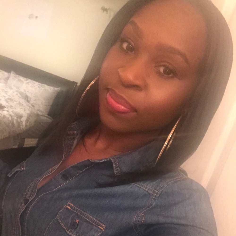 Meet your Posher, Kimberly